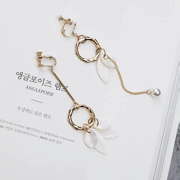 貝紋葉長桿圓環×不對稱螺旋耳夾