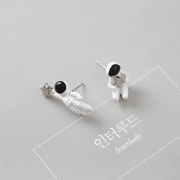 摘星的太空人&times;不對稱吊墜耳環