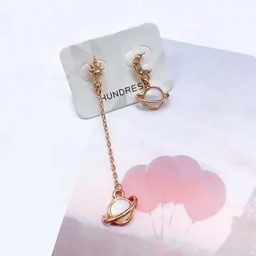 月亮光芒星球×不對稱吊墜耳環