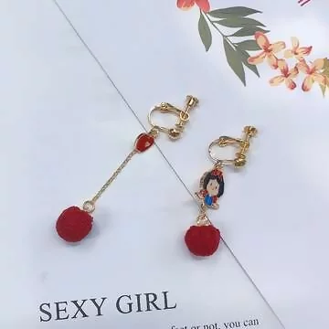 Q版白雪公主毛球×不對稱螺旋耳夾