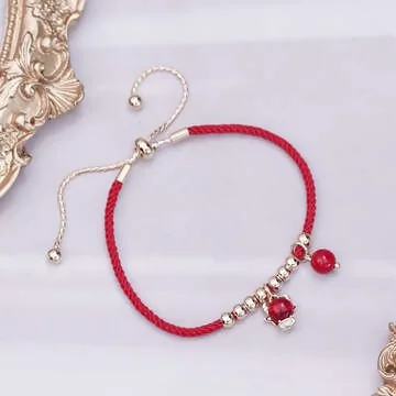 扭轉&times;抽拉繩手鍊