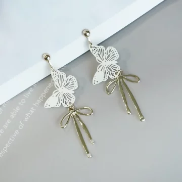 優雅白蝴蝶領結×螺旋耳夾