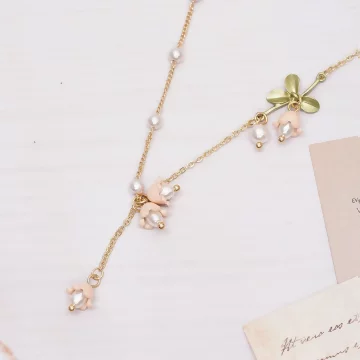 珍珠鈴蘭花甜美流蘇&times;項鍊