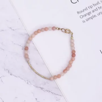 思念&times;天然石手鍊