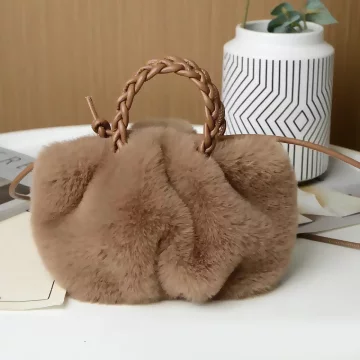 毛毛南瓜包×斜背包×棕咖