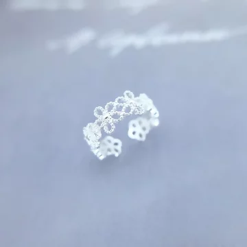 925銀飾&times;鏤空線條小花&times;開口戒指