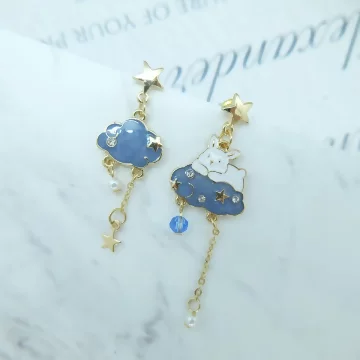 雲朵上的兔子&times;不對稱吊墜耳環
