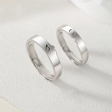 一吻定情&times;情侶對戒