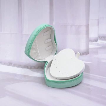 愛心雙層皮革×拉鍊飾品盒×綠色