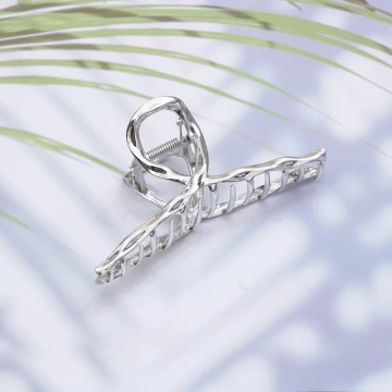 鏡面水光波×鯊魚夾×銀色