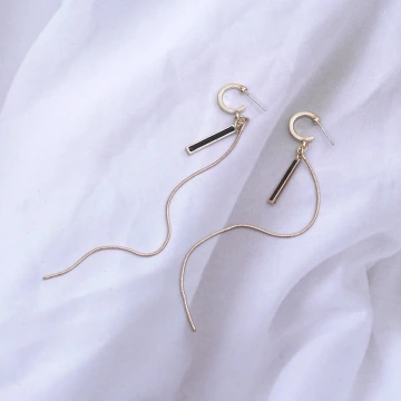 黑條一字優雅流蘇&times;吊墜耳環