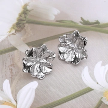 金屬冷淡大花蕊×吊墜耳環