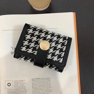 千鳥紋布面皮革&times;三折短皮夾&times;黑色