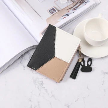 撞色拼接皮革×對折拉鍊短皮夾×黑色