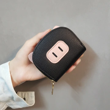 小豬鼻荔枝紋皮革×風琴卡夾×黑色