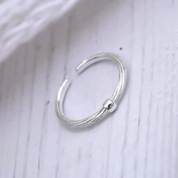925銀飾&times;細環紋理&times;開口戒指
