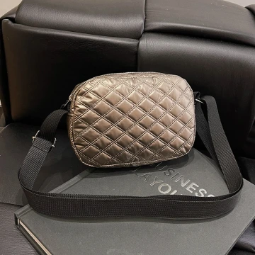 Y3K科技感菱格小方包×斜背包×銅金