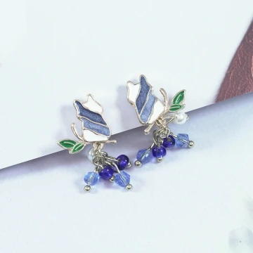 藍白漸層枝葉小貓咪&times;三角耳夾