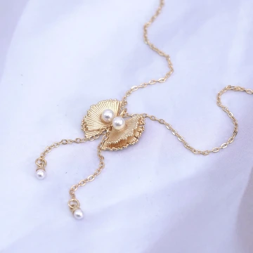 扇貝珍珠流蘇&times;鎖骨項鍊