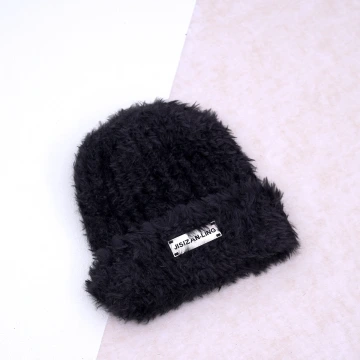 金屬標牌仿貂毛×毛帽×黑色