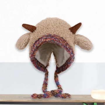 小羊角絨毛×毛帽×卡其