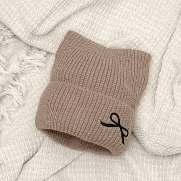 平頭俏貓耳蝴蝶結&times;毛帽&times;棕咖