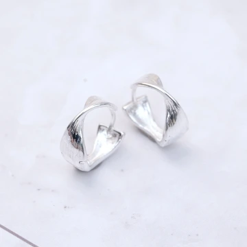 925銀針&times;拉絲扭曲&times;耳扣