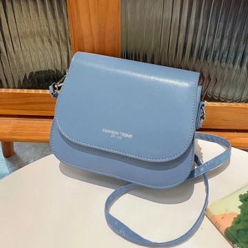 時尚掀蓋馬鞍包&times;斜背包&times;藍色