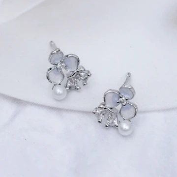 925銀針&times;淡藍鳶尾花&times;耳環