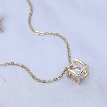 316鋼飾&times;魔方晶鑽&times;鎖骨項鍊&times;金色
