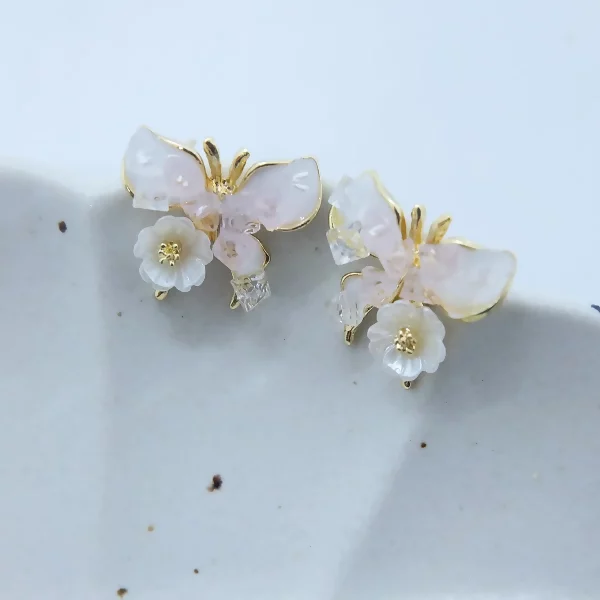 粉嫩碎鑽花飛蝶×耳環