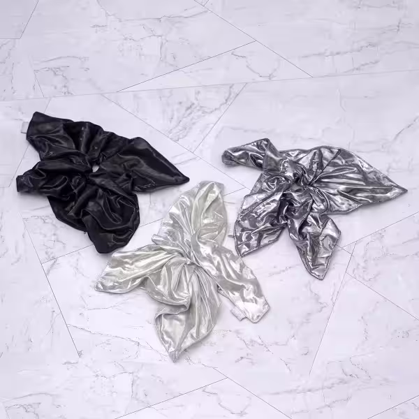 科技液態金屬感×大腸圈髮束×共三色