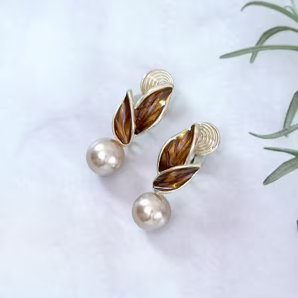 森系棕咖樹葉珠珠×蚊香盤U型耳夾