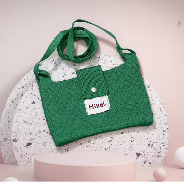 快樂多巴胺×單色針織×斜背包×綠色