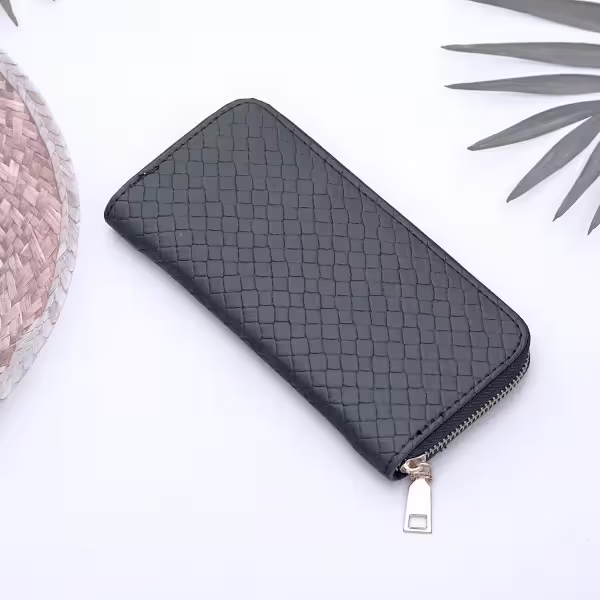編織壓紋&times;拉鍊長皮夾&times;黑色