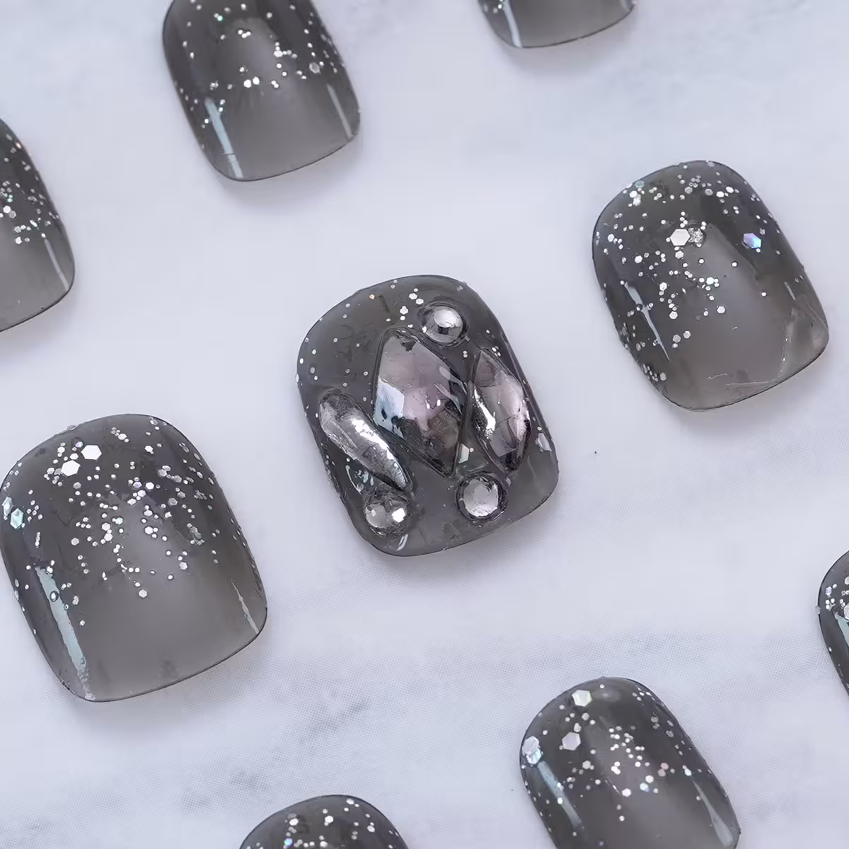 跩酷冰透黑鑽亮面×穿戴式手指甲片×二十四入-第5張