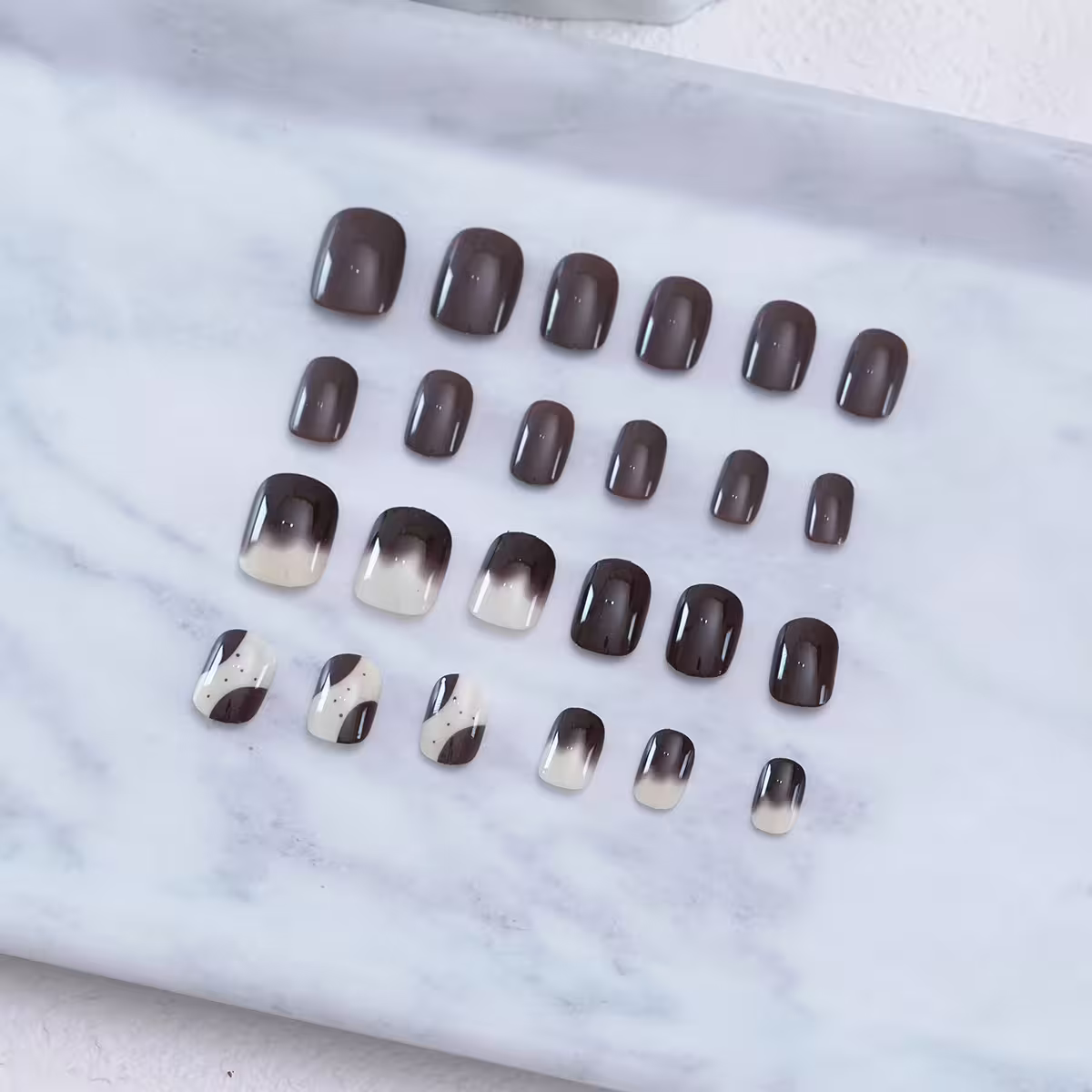 拿鐵褐棕漸白亮面×穿戴式手指甲片×二十四入-第1張