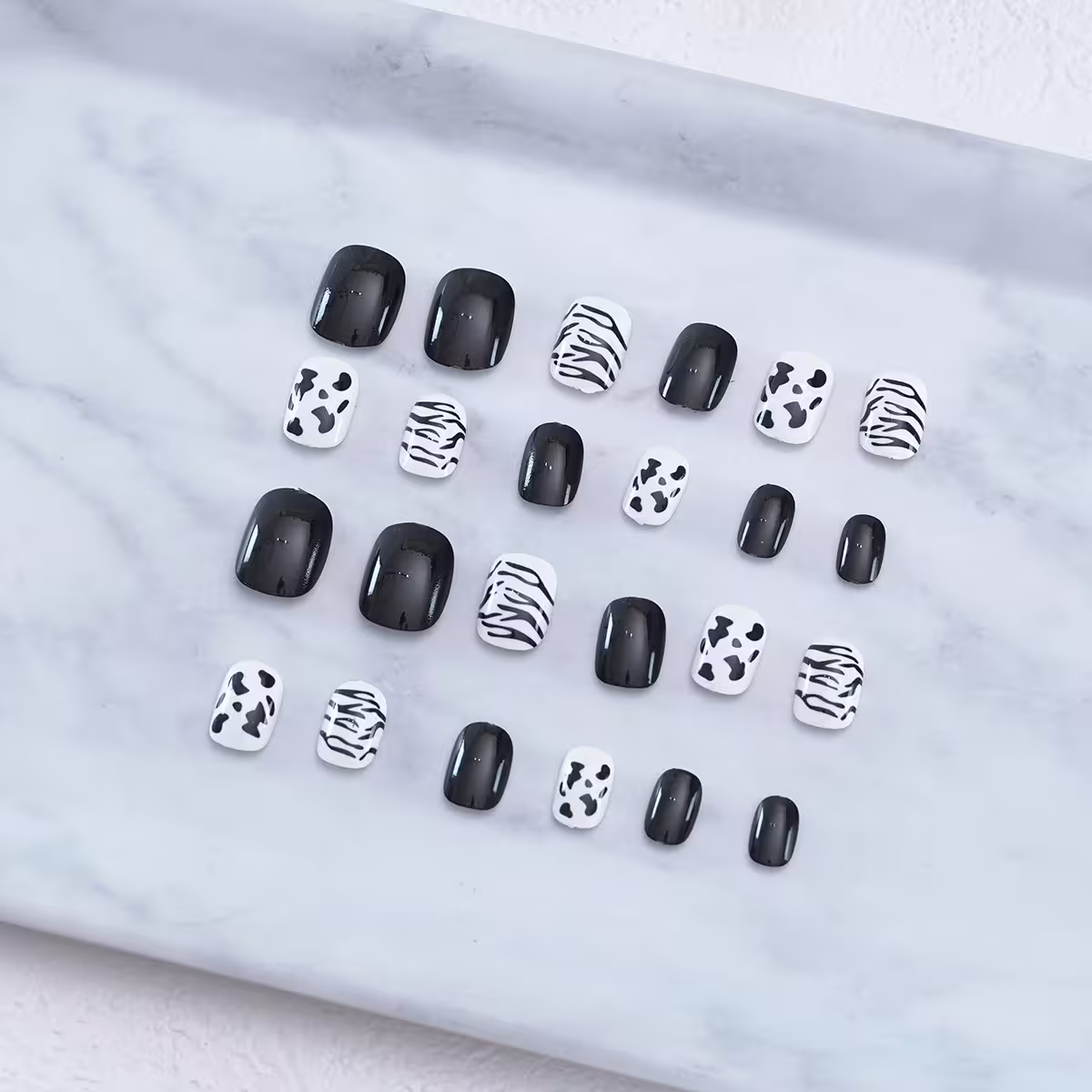 經典動物皮紋亮面×穿戴式手指甲片×二十四入-第1張