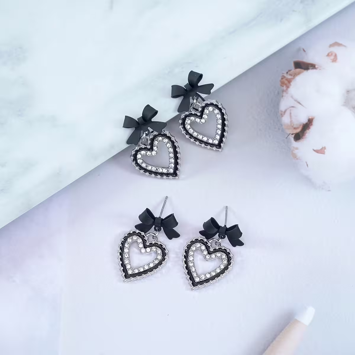 甜酷黑蝴蝶結愛心×蚊香盤U型耳夾-第5張