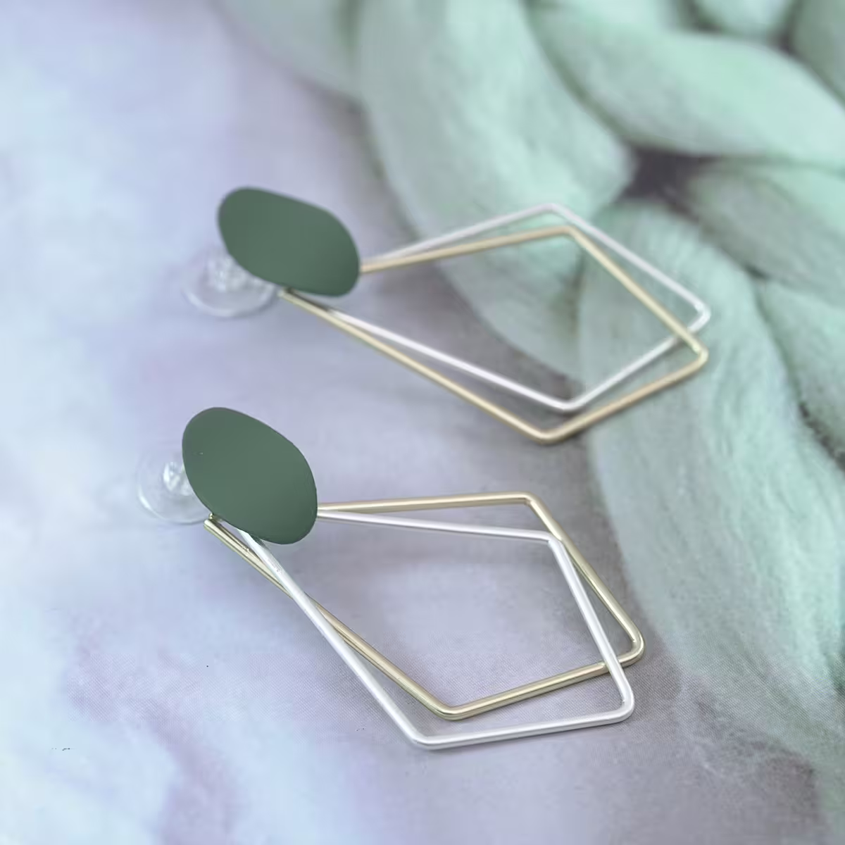 綠點雙色長菱形×吊墜耳環-第4張