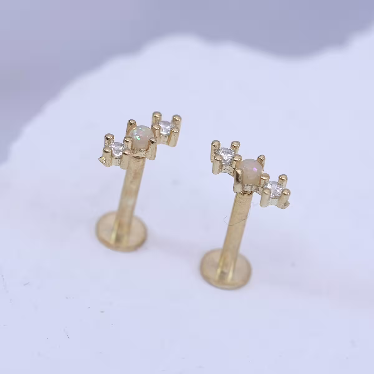 金色一字晶鑽×轉珠耳環-第1張