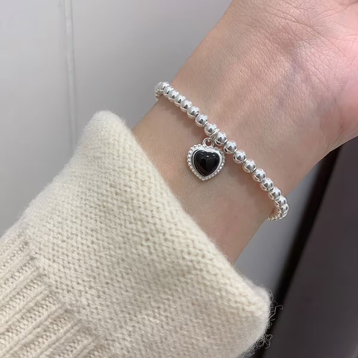 925銀飾&times;極簡黑愛心&times;串珠手環-第6張