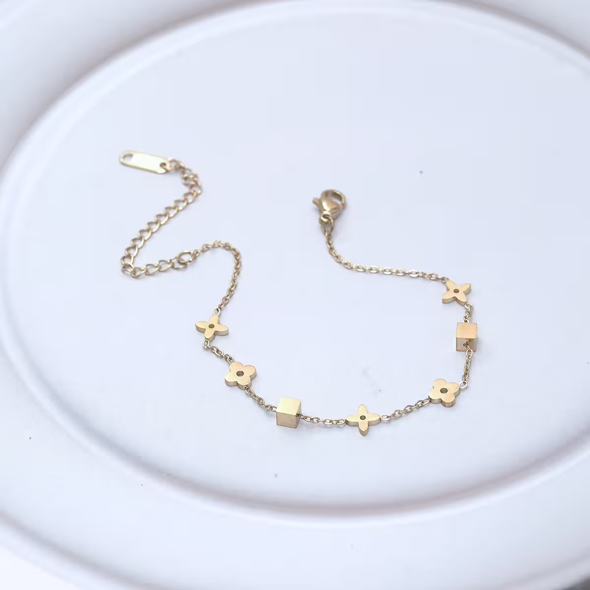 316鋼飾&times;老花方塊&times;手鍊&times;金色-第2張