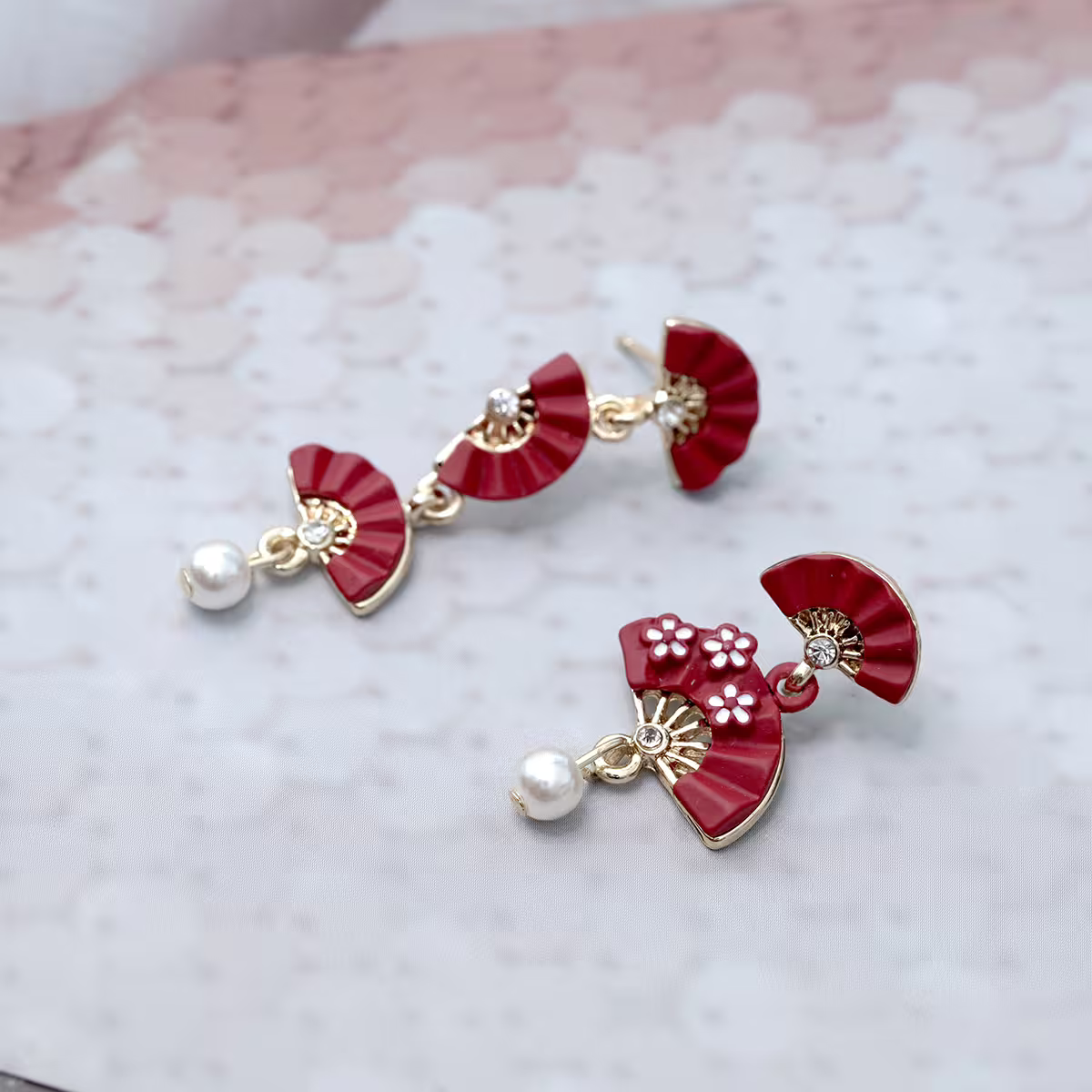 梅映紅扇&times;不對稱吊墜耳扣-第2張