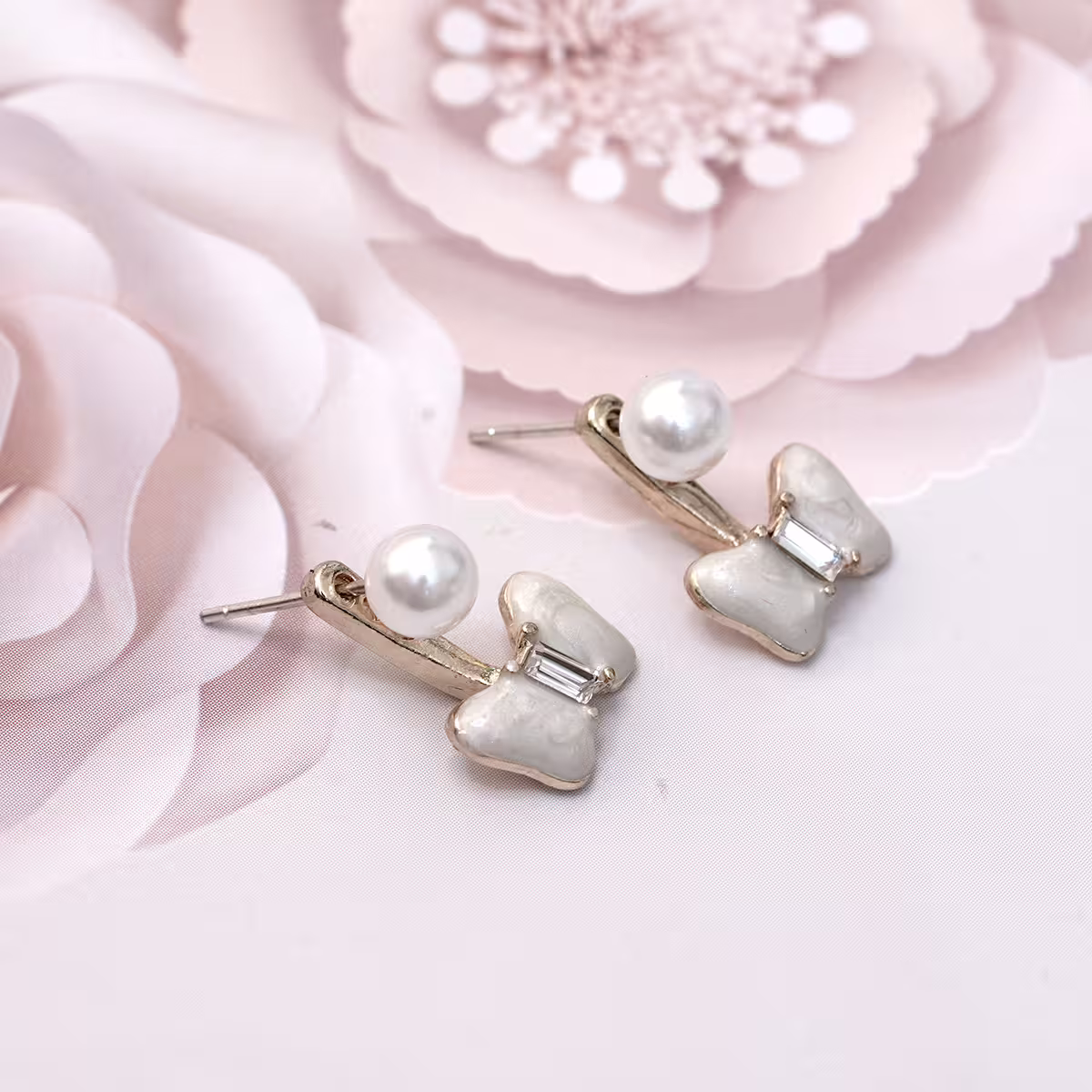 小巧甜美蝴蝶結&times;後掛式吊墜耳環-第2張