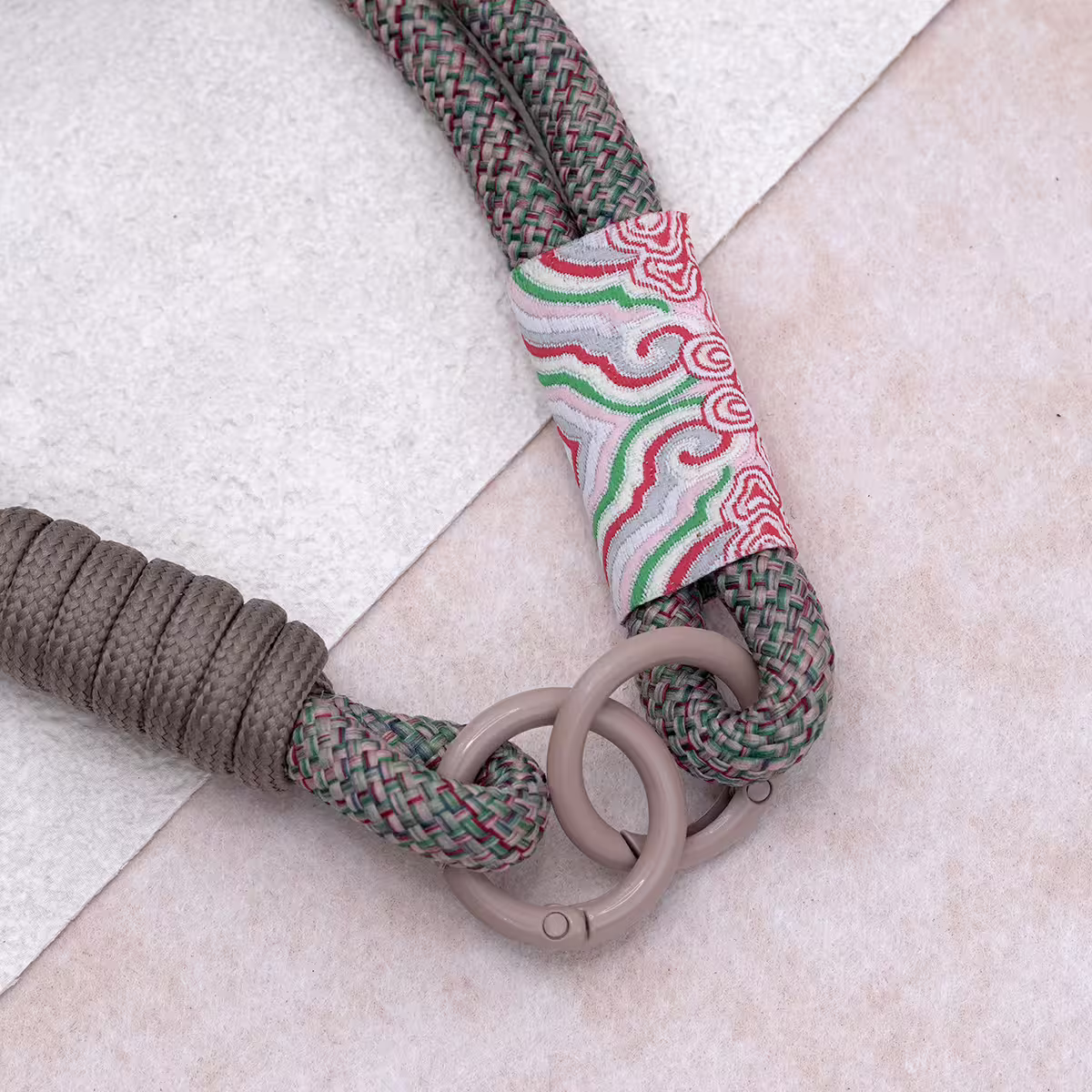 雙線古風祥雲&times;手機腕帶掛繩&times;棕咖-第4張