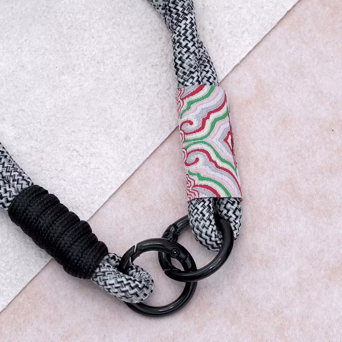 雙線古風祥雲&times;手機腕帶掛繩&times;黑灰-第4張