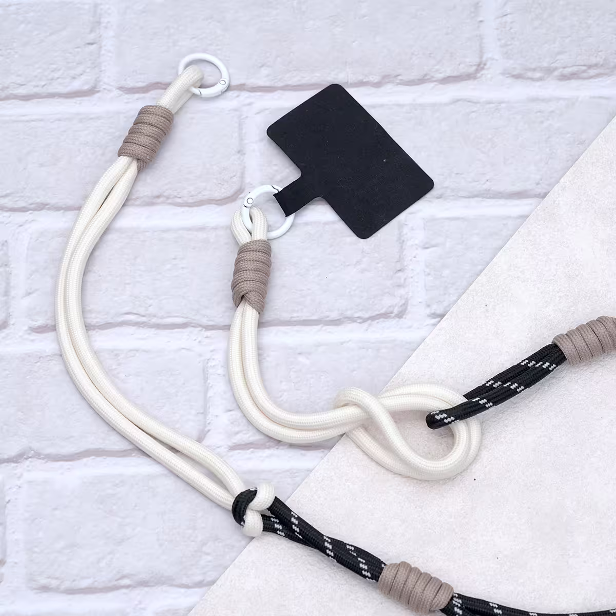 可延長運動風撞色&times;手機斜背&腕帶&times;兩用掛繩&times;黑白小點-第3張