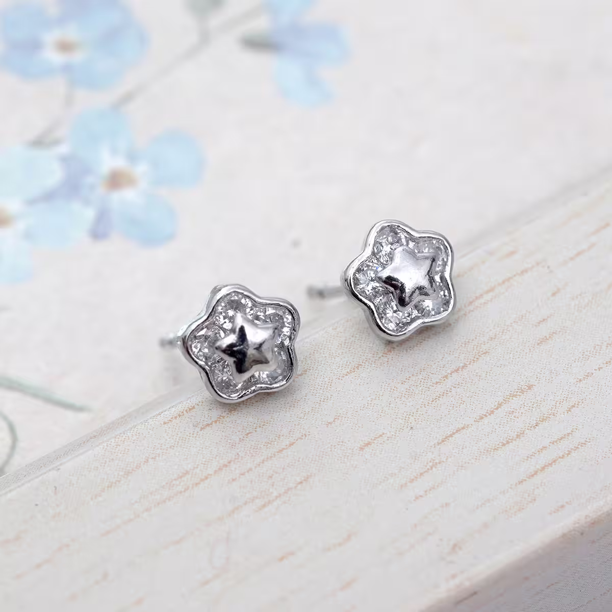 925銀針&times;五芒星梅花&times;耳環-第1張