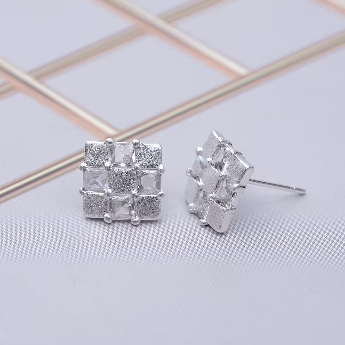 925銀針&times;棋盤晶鑽格紋&times;耳針-第5張